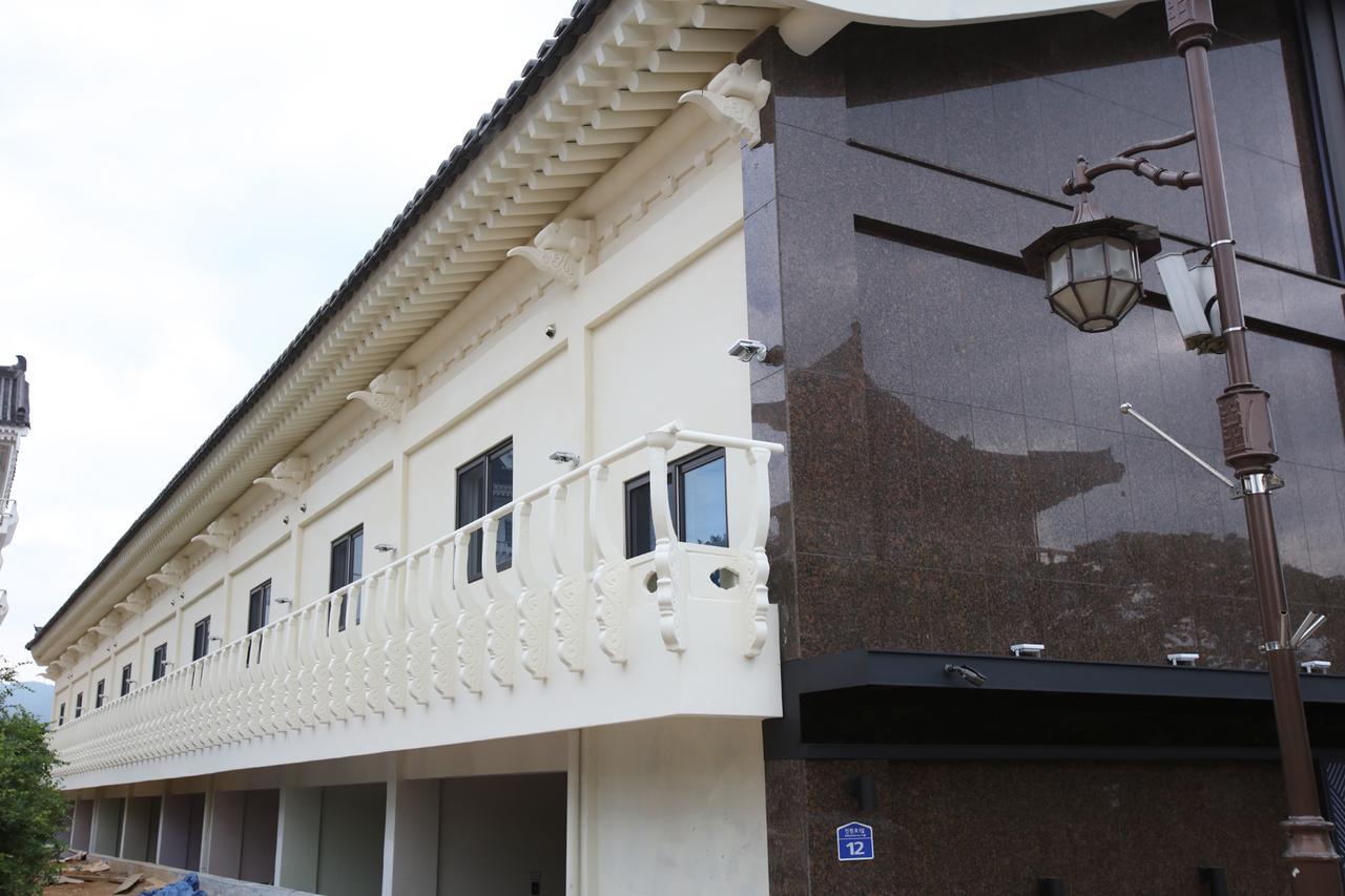 Hotel Yolo Chongnae-dong Exterior photo